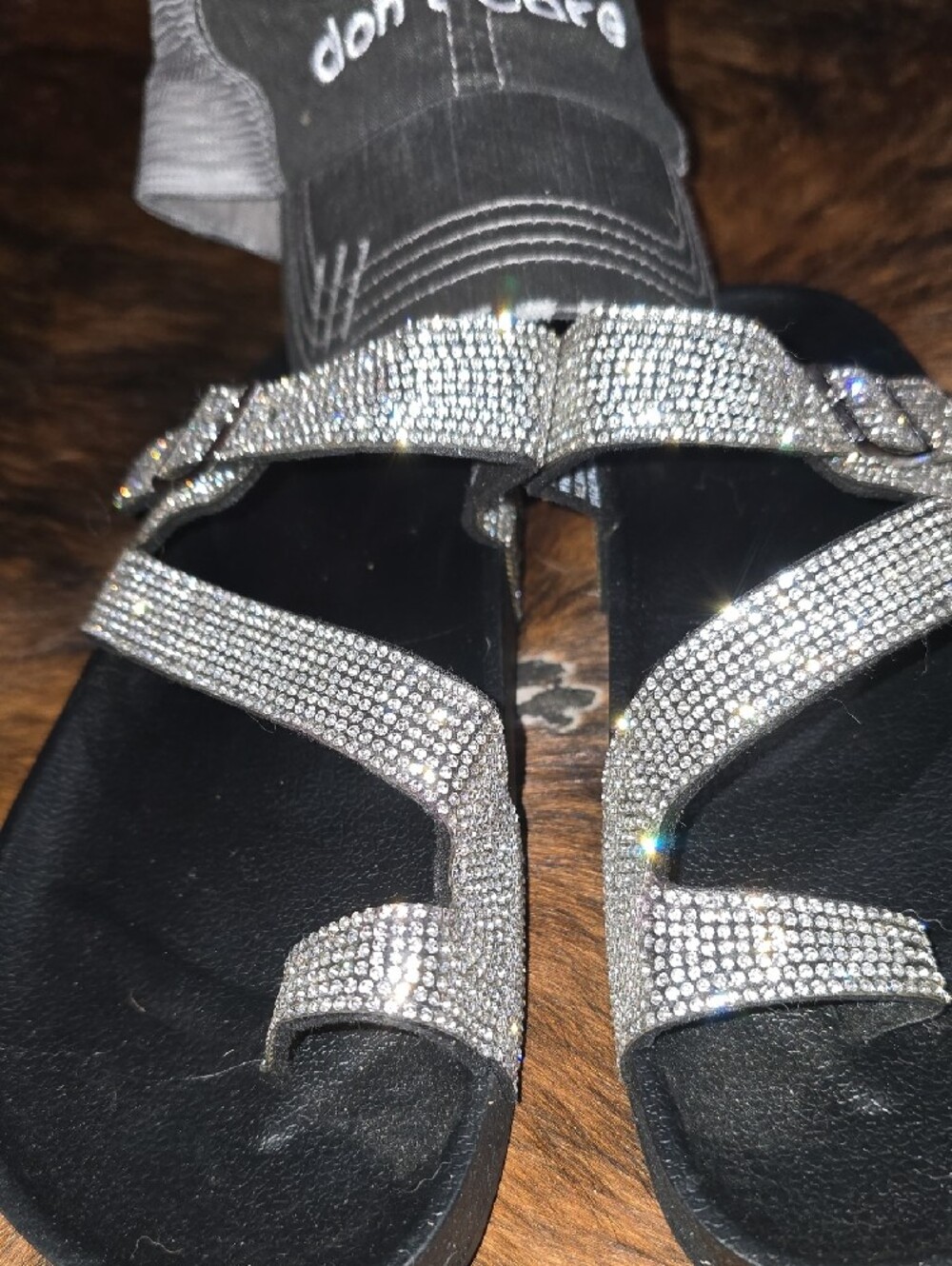 Hat& Shoe Combo! Rhinestone Rubber Saddle! Never Worn Barn Hair Dont Care Hat! - Picture 3 of 5